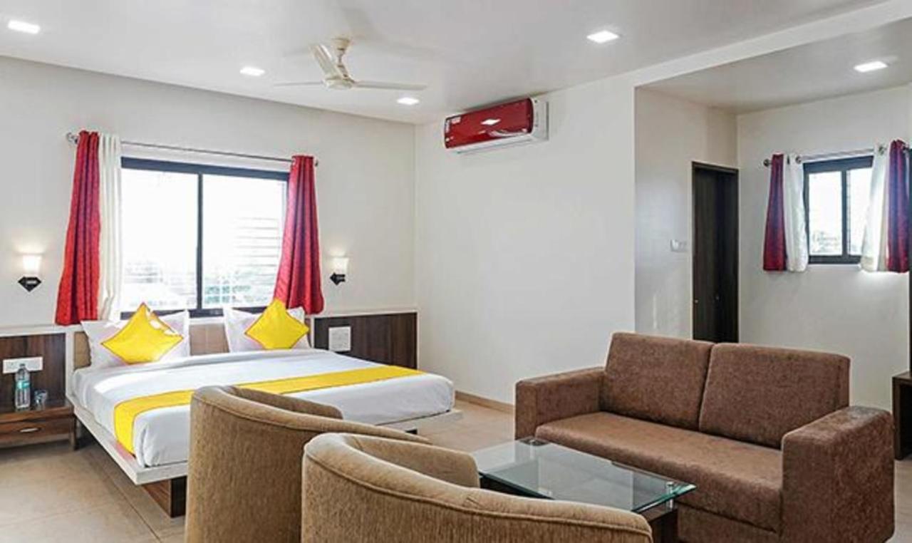 Fabhotel Karishma Palace Supe Exterior photo